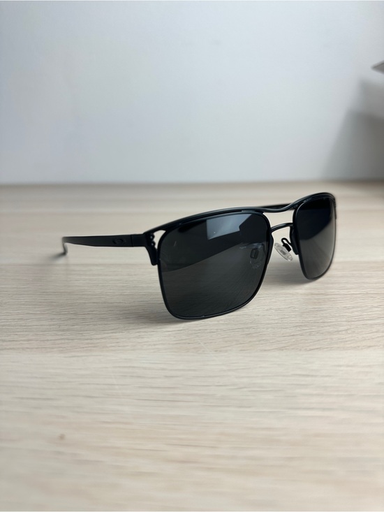 Oakley Other - Oakley OO6048 Holbrook TI Black/Black Prizm Polarized